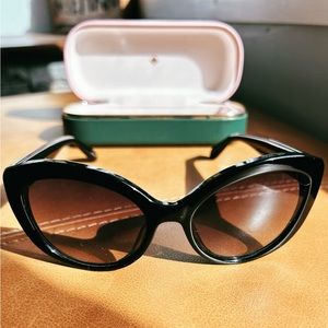 NWOT Kate Spade Sherrie Cat Eye Sunglasses Black Frame Gradient Lens